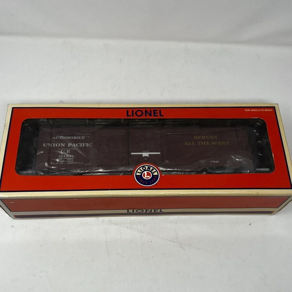 Lionel Union Pacific Double Door Box Car with End Doors #6-27228